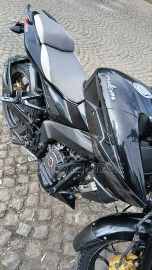 New Bajaj Pulsar RS200 2018 Black