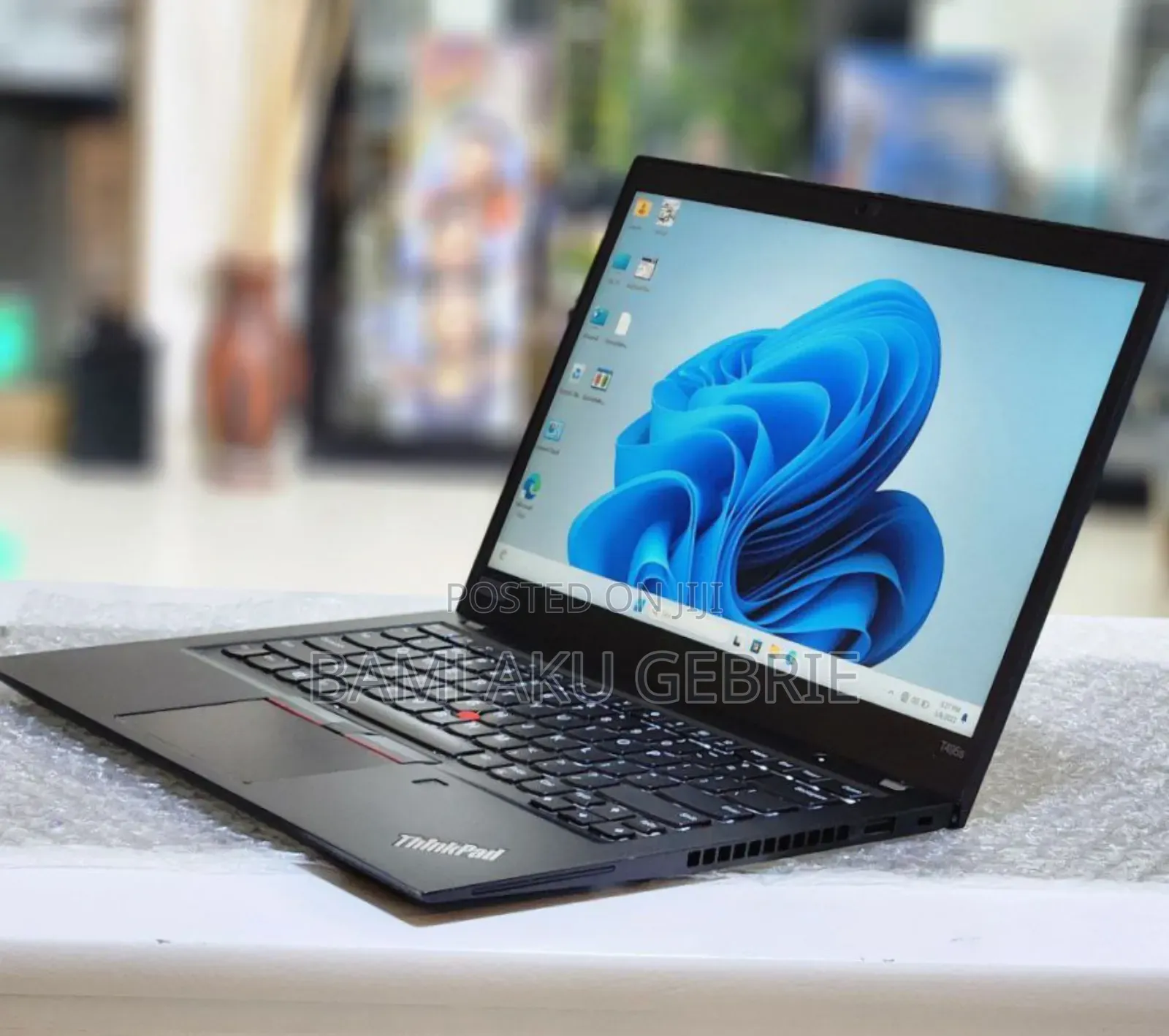 New Laptop Lenovo ThinkPad T495s 16GB AMD Ryzen 7 SSD 512GB