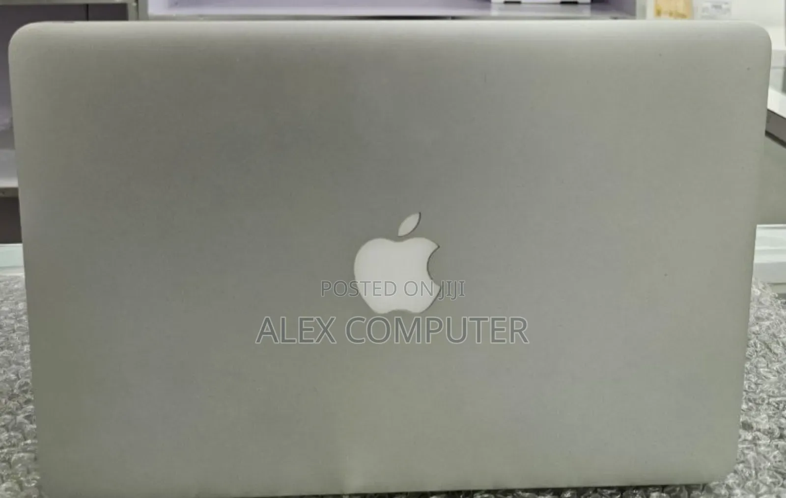 New Laptop Apple MacBook Pro 2014 8GB Intel Core I5 SSD 128GB
