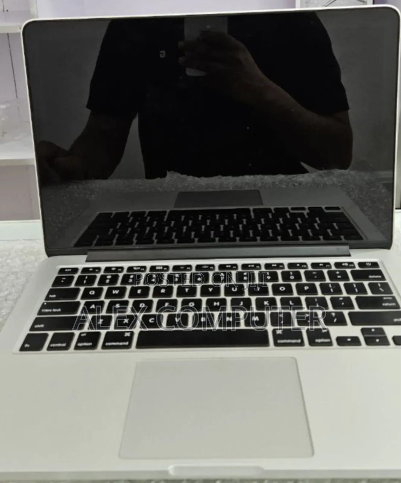 New Laptop Apple MacBook Pro 2014 8GB Intel Core I5 SSD 128GB