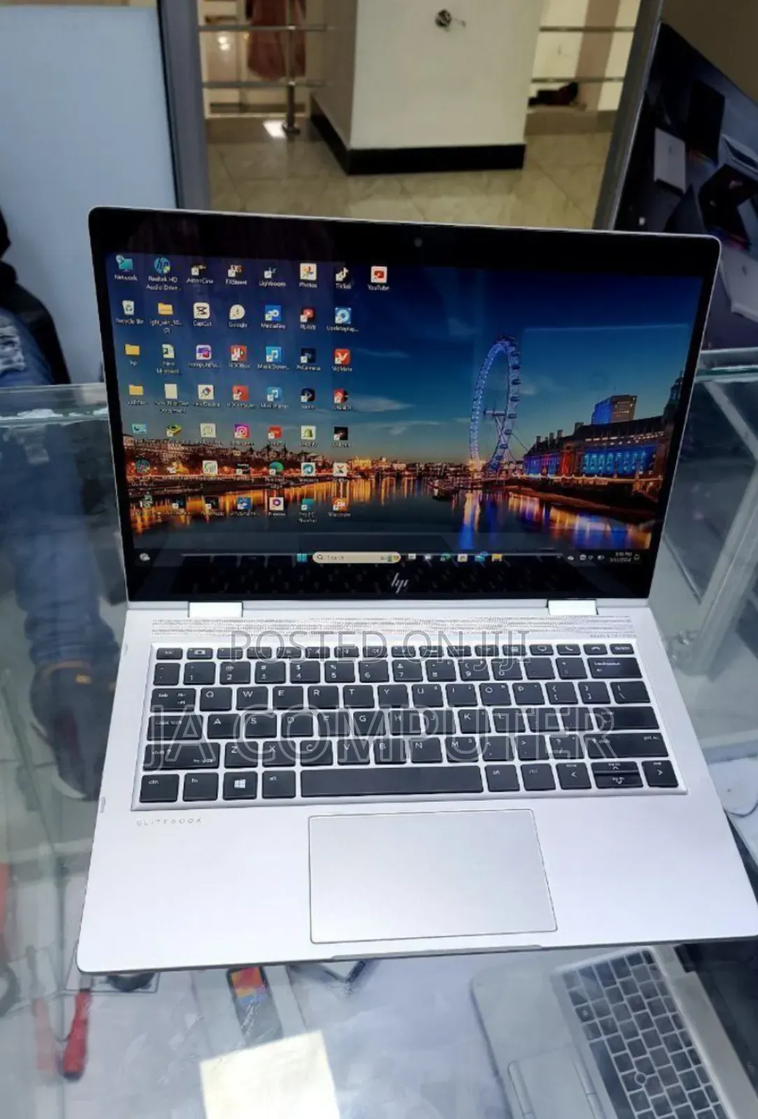 New Laptop HP EliteBook X360 1030 G7 16GB Intel Core I5 SSD 512GB