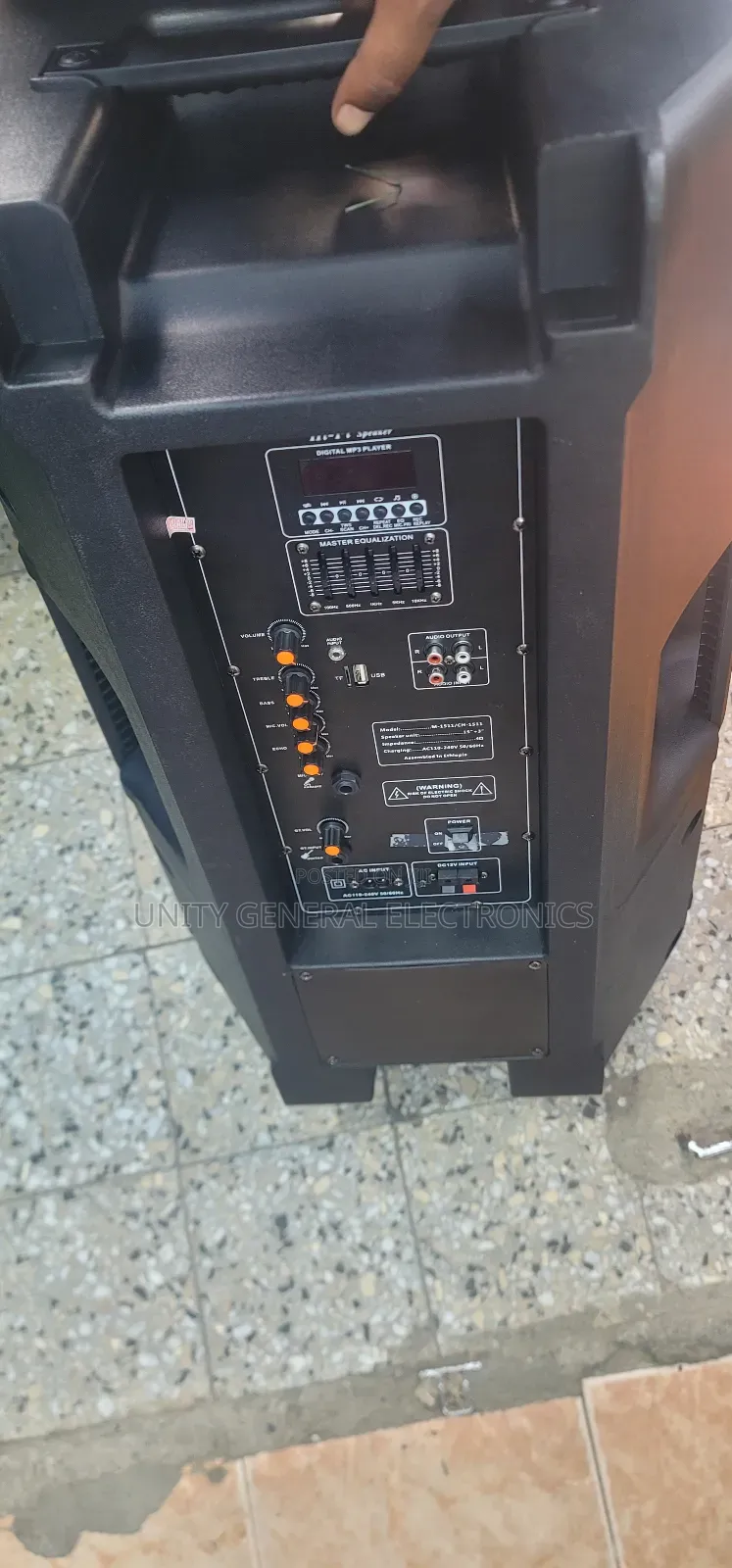 Max Speaker Recharjebl