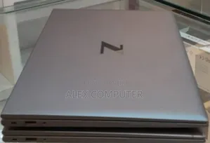 Photo - New Laptop HP ZBook 15 32GB Intel Core I7 SSD 1T