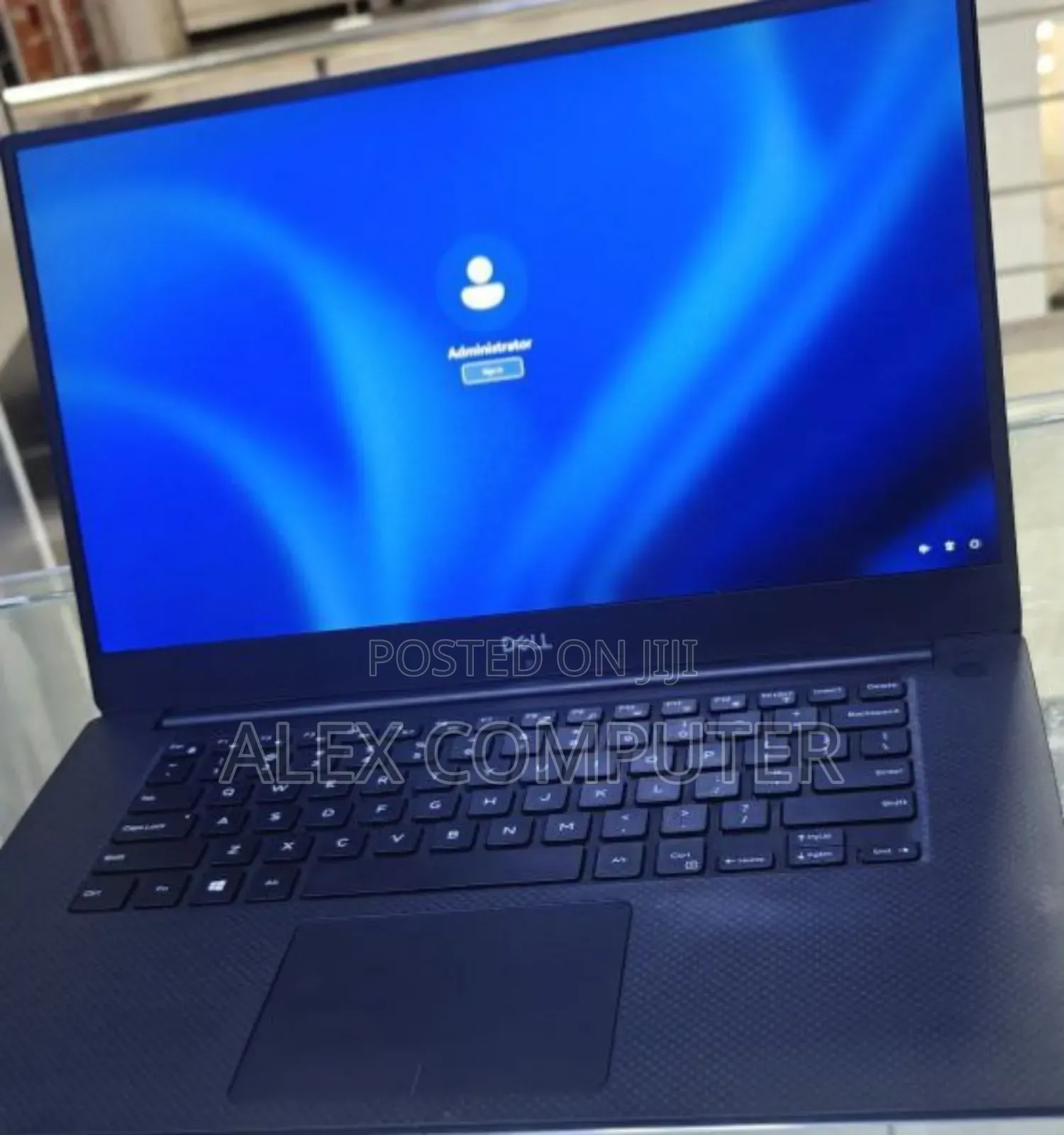 New Laptop Dell Precision 15 3541 32GB Intel Core I7 SSD 1T