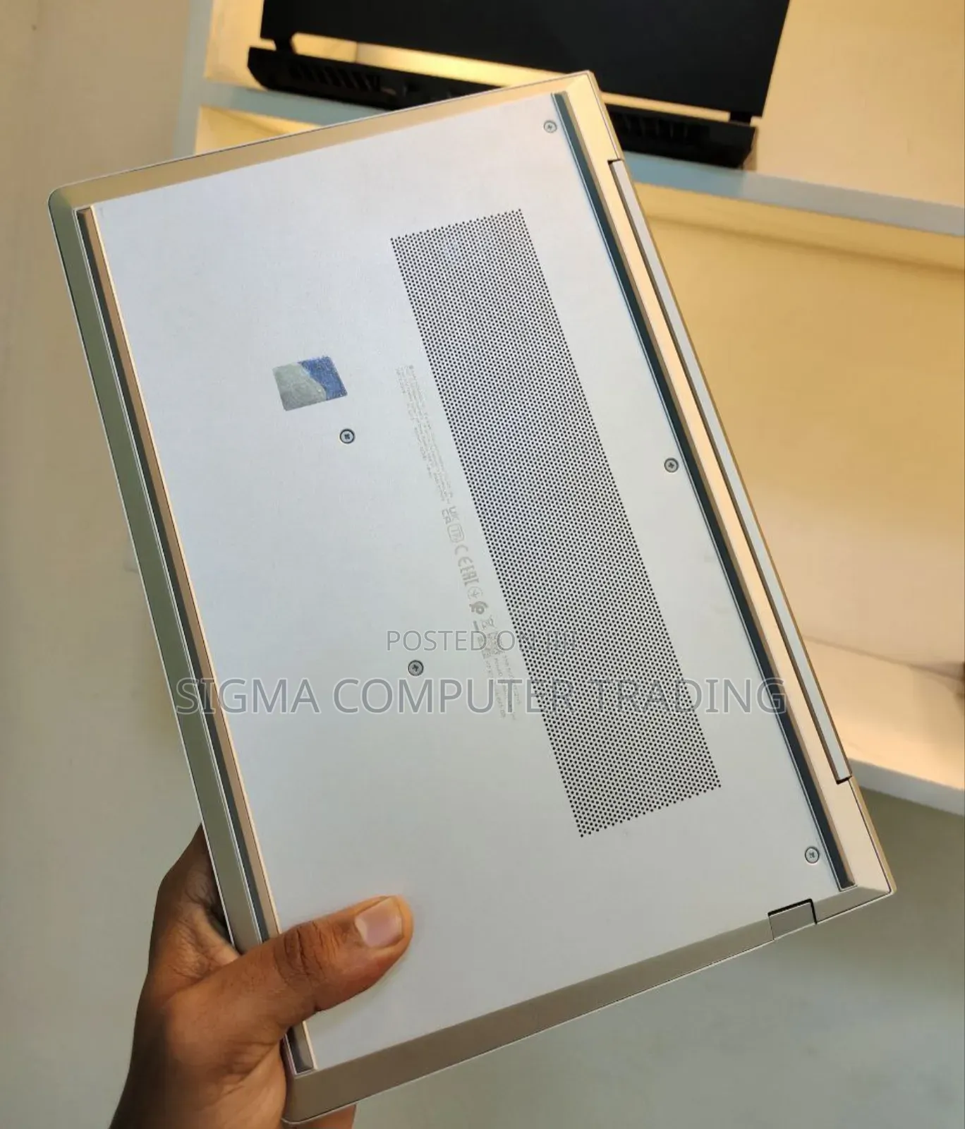 New Laptop HP EliteBook 645 G9 16GB AMD Ryzen 5 SSD 512GB