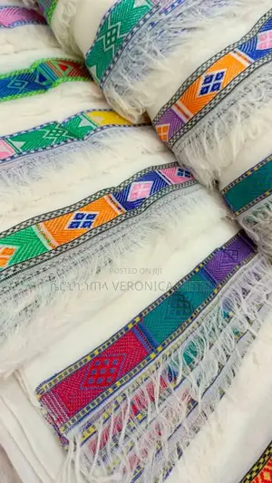 ቬሮኒካ ነጠላ [በኩታ፣ በነጠላ]