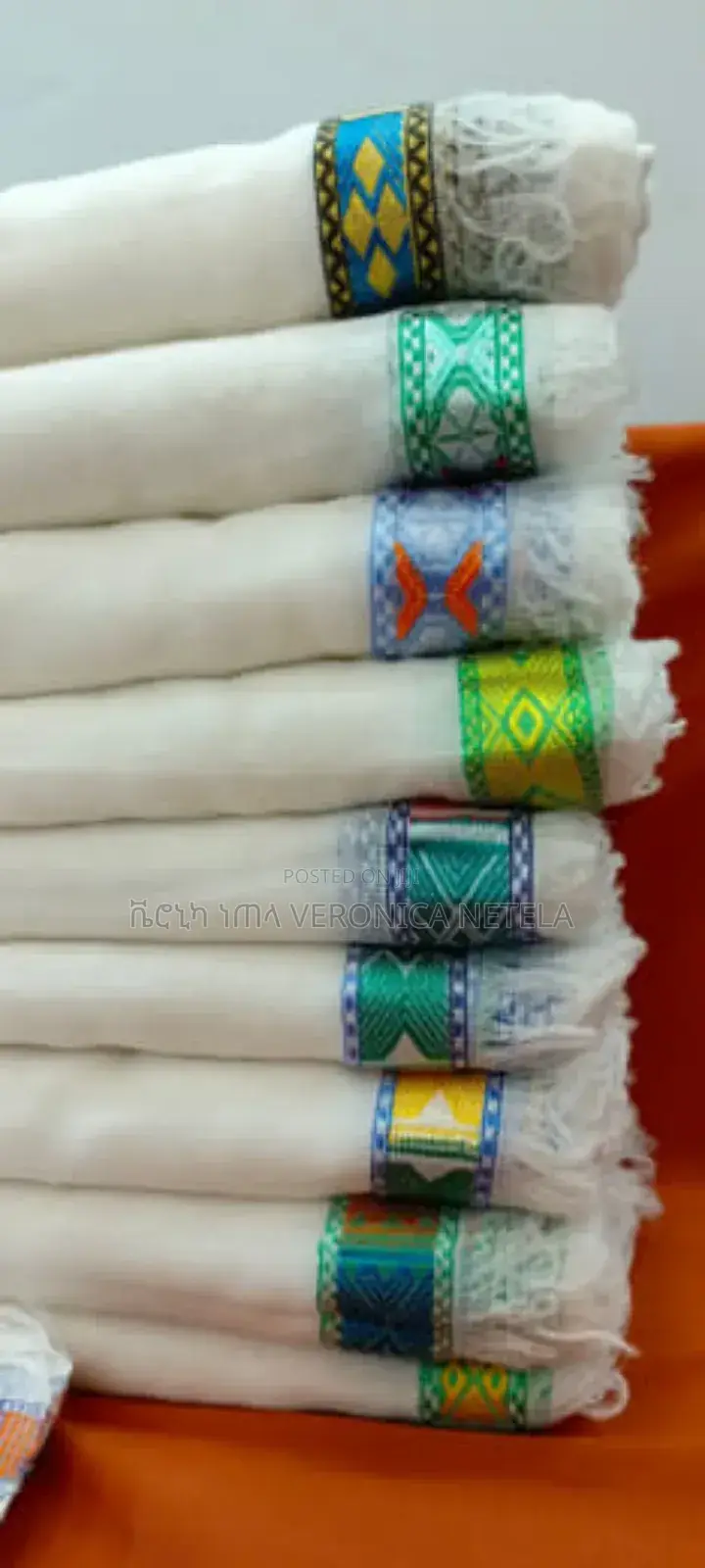 ቬሮኒካ ነጠላ [በኩታ፣ በነጠላ]