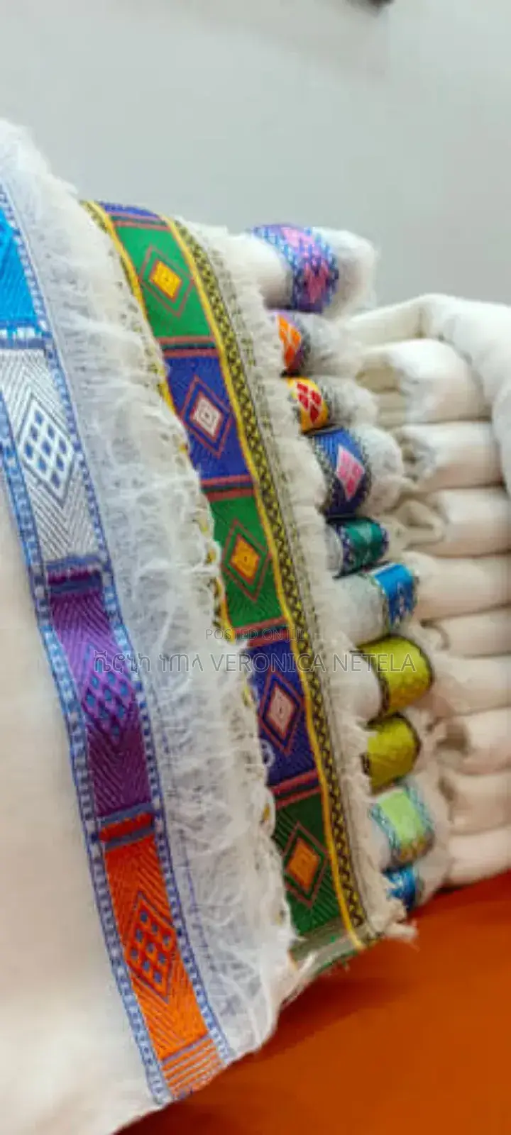 ቬሮኒካ ነጠላ [በኩታ፣ በነጠላ]