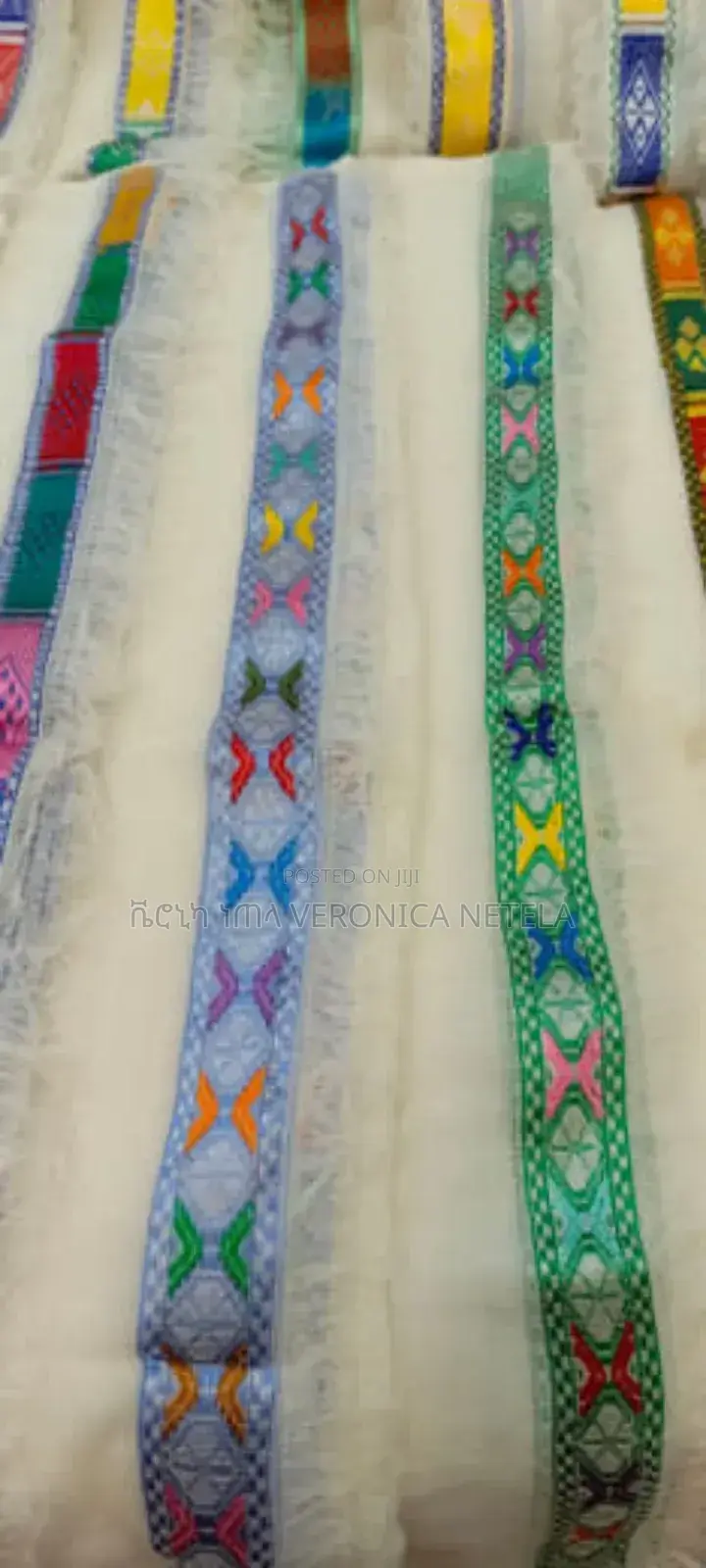 ቬሮኒካ ነጠላ [በኩታ፣ በነጠላ]