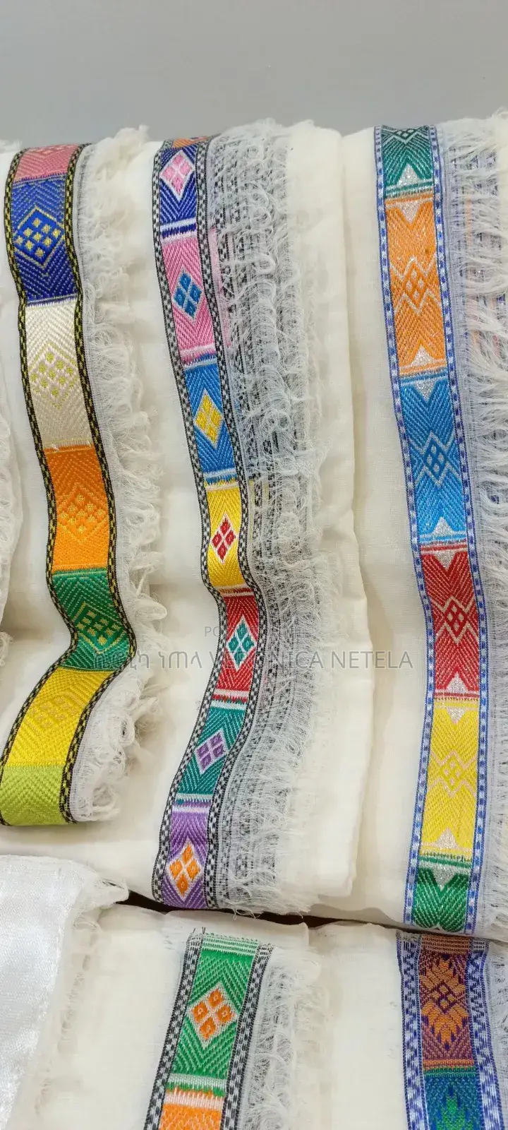 ቬሮኒካ ነጠላ [በኩታ፣ በነጠላ]