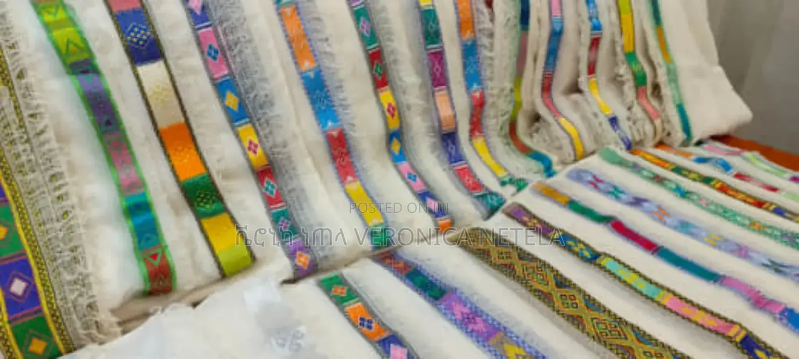 ቬሮኒካ ነጠላ [በኩታ፣ በነጠላ]