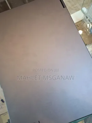 New Laptop Lenovo Yoga 7i 16GB Intel Core I7 SSD 1T