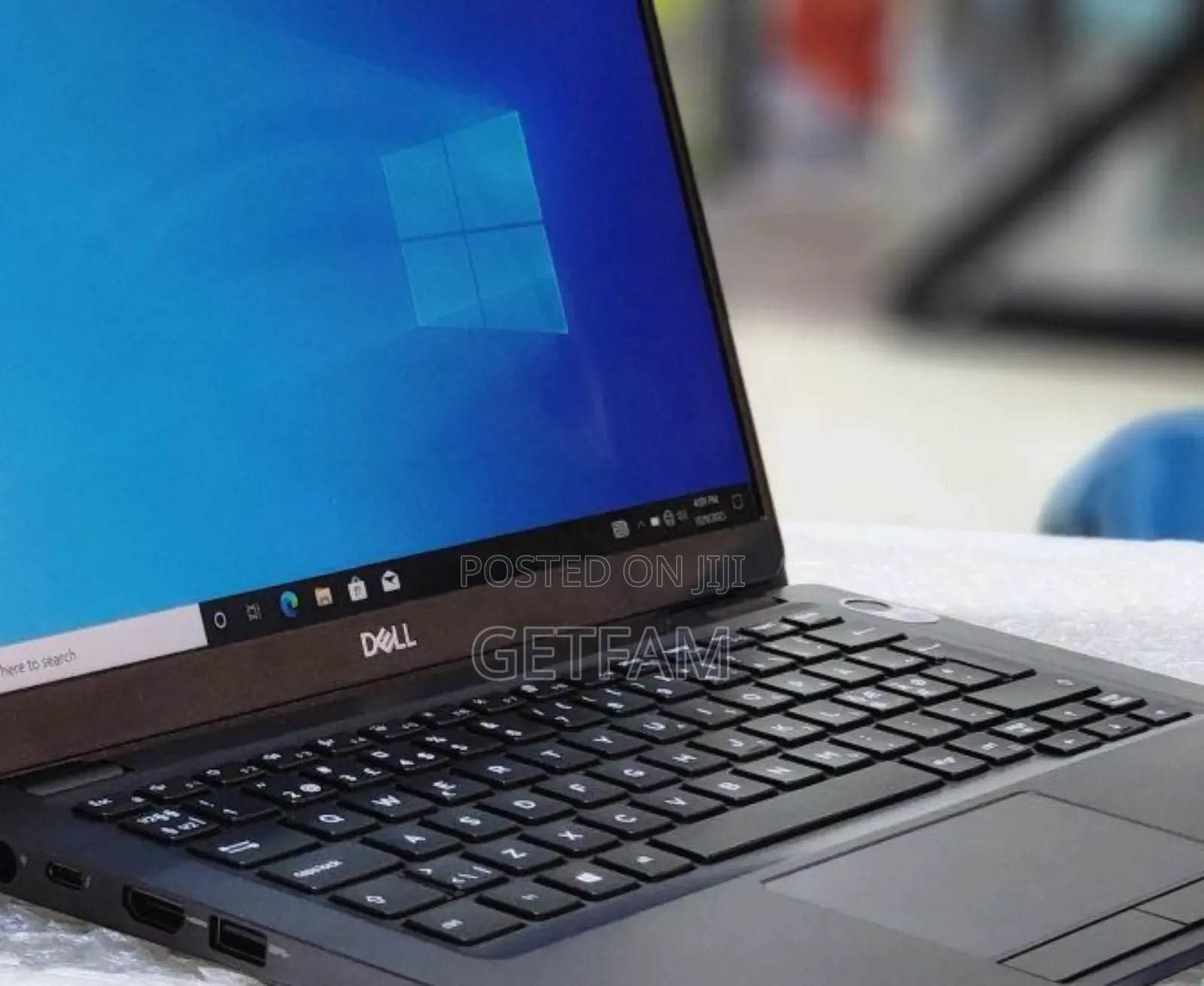 New Laptop Dell XPS 15 8GB Intel Core I5 SSD 256GB