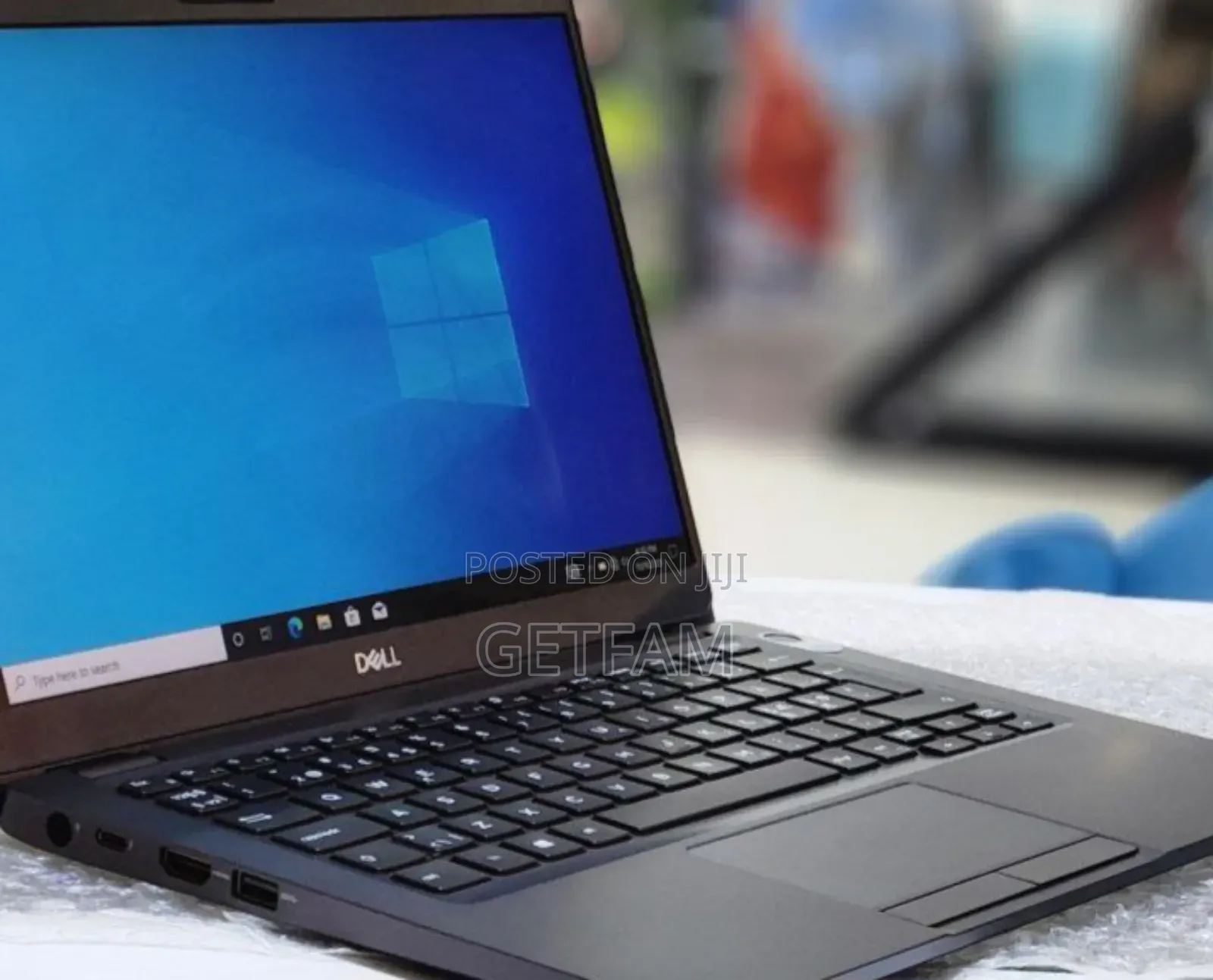 New Laptop Dell XPS 15 8GB Intel Core I5 SSD 256GB