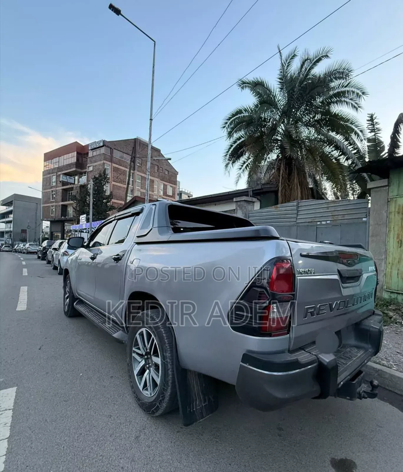 Toyota Hilux 2020 Silver