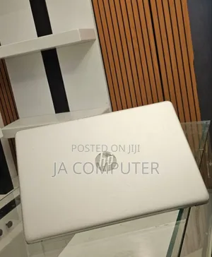 New Laptop HP Stream Notebook 12GB Intel Core I5 SSD 512GB