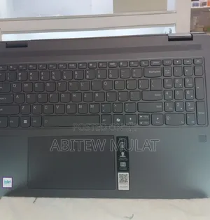 New Laptop Lenovo Yoga 7i 16GB Intel Core Ultra 7 SSD 1T