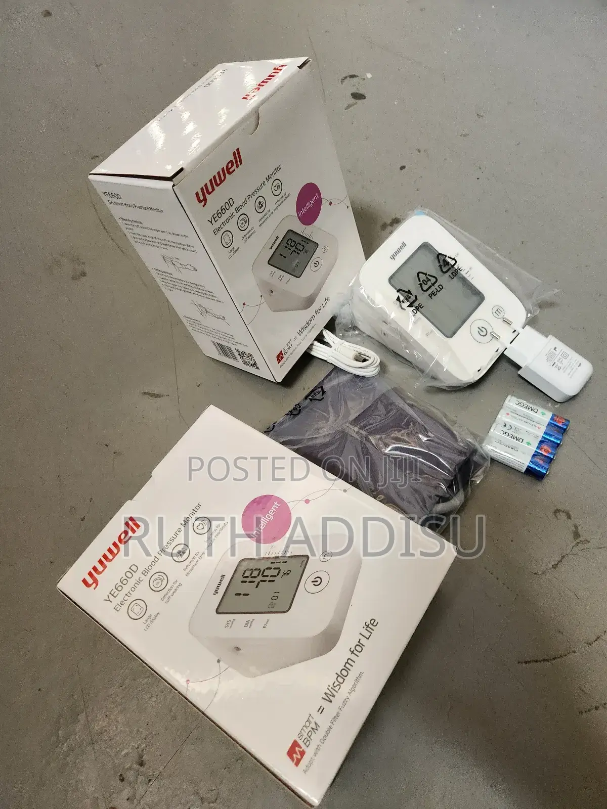 Digital Blood Pressuer Monitor痛楚brand New Packed Blood Pressure Monito