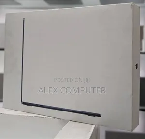 New Laptop Apple MacBook Air 2022 M2 8GB Apple M2 SSD 256GB