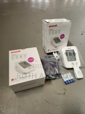 Photo - Yuwell Packed Blood Pressure Monitor宛如digital Blood Pressuer Monitor