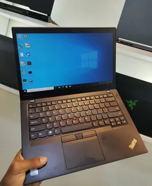 Photo - New Laptop Lenovo ThinkPad Yoga 8GB Intel Core I7 SSD 512GB