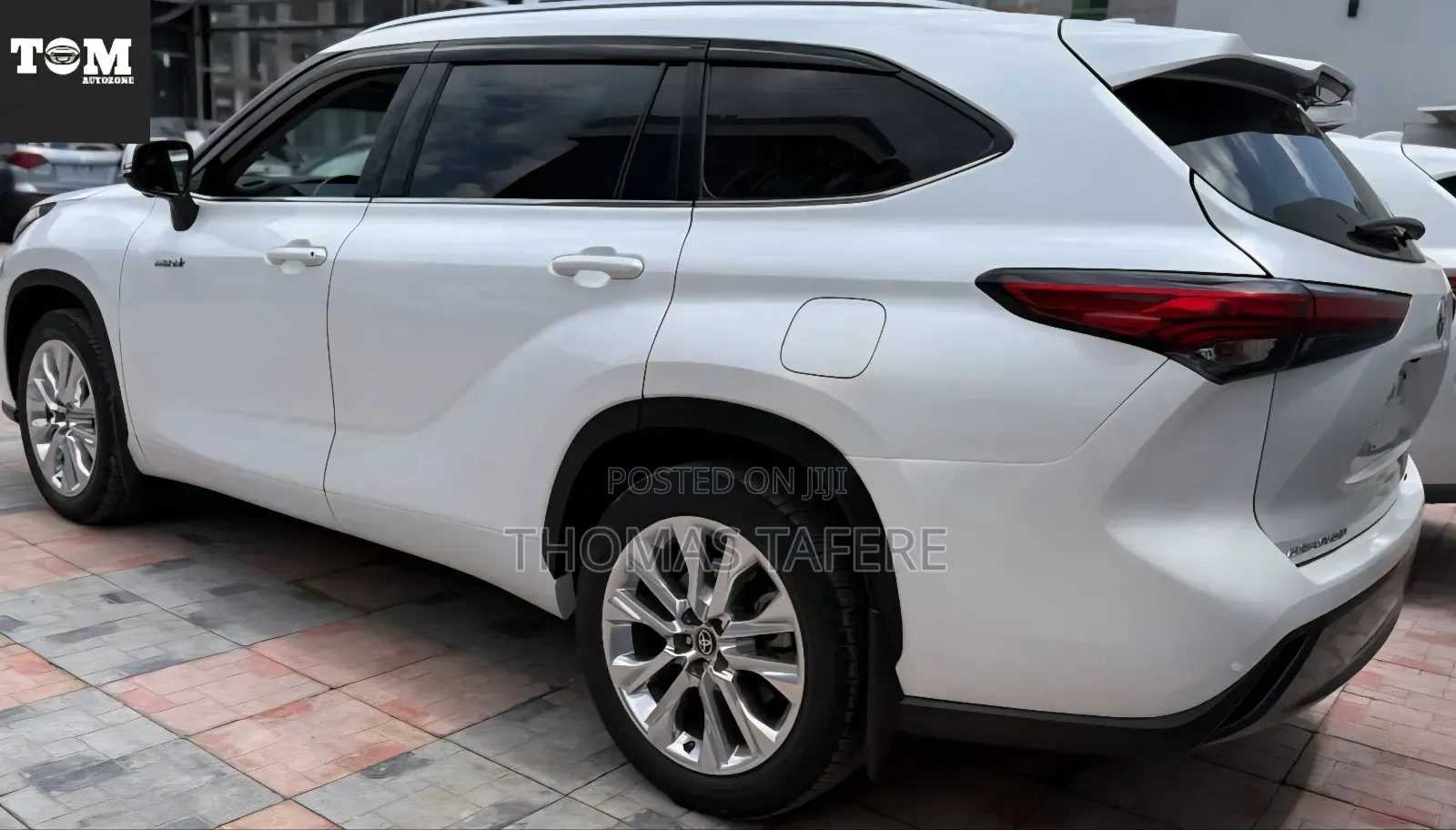 Toyota Highlander Hybrid 2023 White