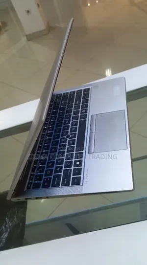 New Laptop HP EliteBook 845 G8 16GB AMD Ryzen 5 SSD 512GB