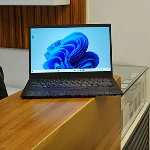 Photo - New Laptop Lenovo ThinkPad X1 Carbon 16GB Intel Core I7 SSD 512GB