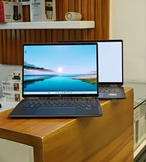 New Laptop HP Spectra 13 16GB Intel Core I7 SSD 1T