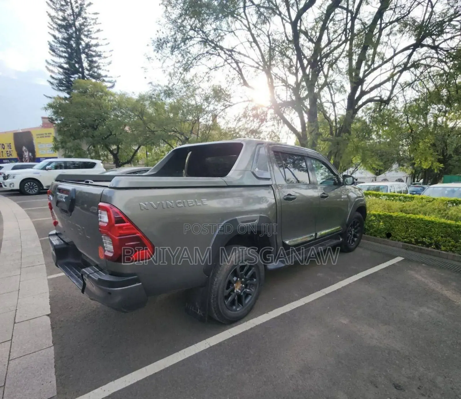 New Toyota Hilux 2022 Gray