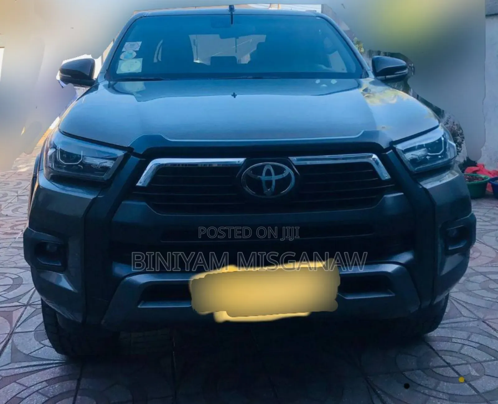 New Toyota Hilux 2022 Gray