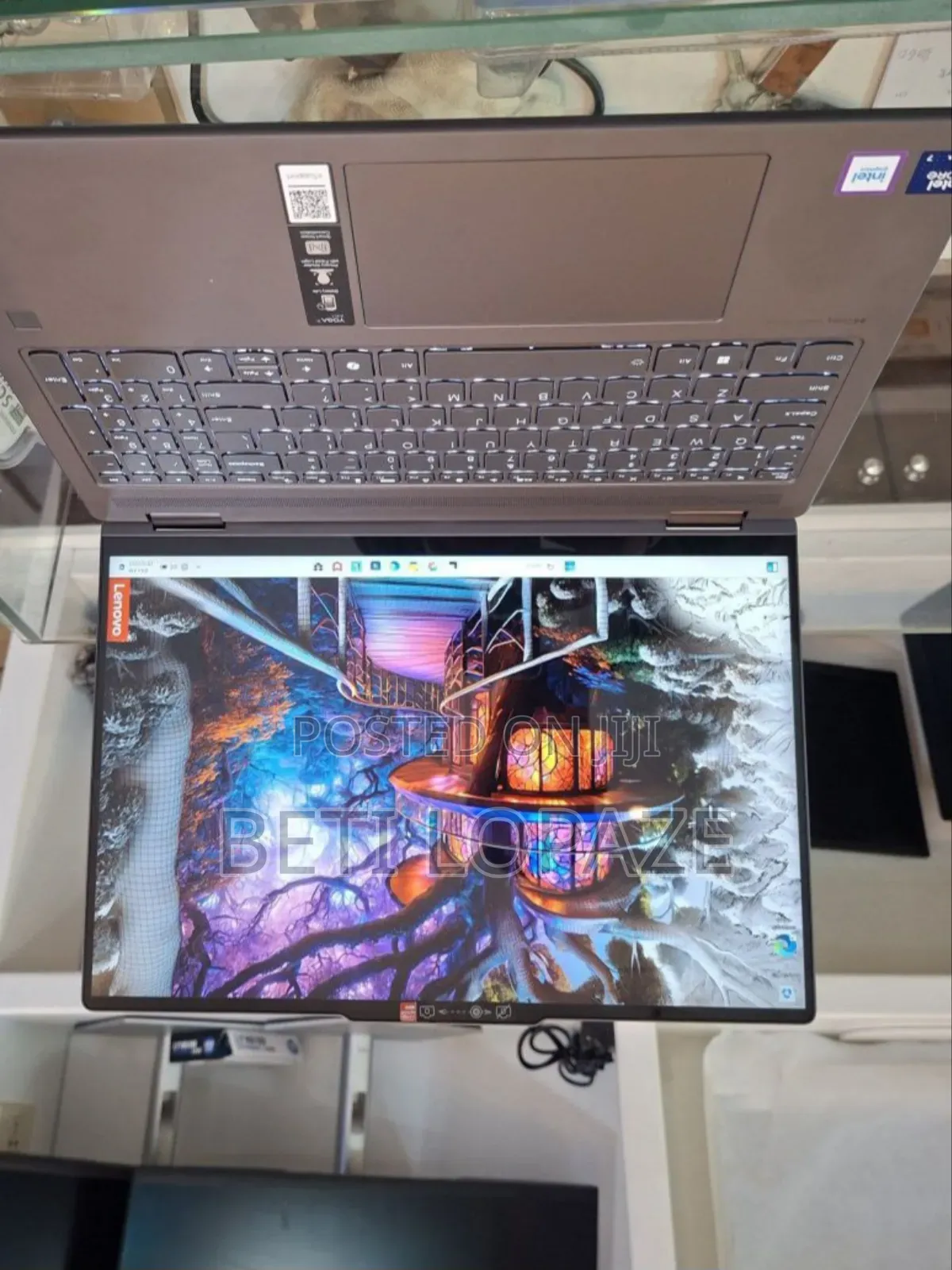 New Laptop Lenovo Yoga 7i 16GB Intel Core Ultra 7 SSD 1T