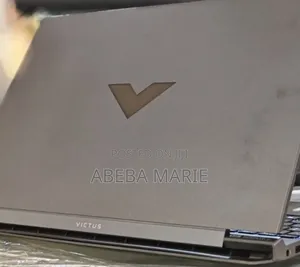 New Laptop HP Victus 15 16GB AMD Ryzen 7 SSD 1T