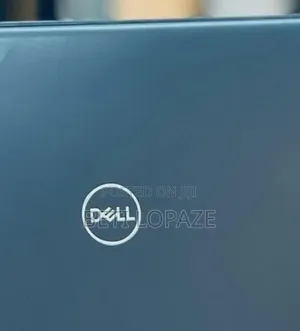 New Laptop Dell Latitude 3189 8GB Intel Core I5 SSD 128GB