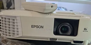 Photo - Brand New Progector