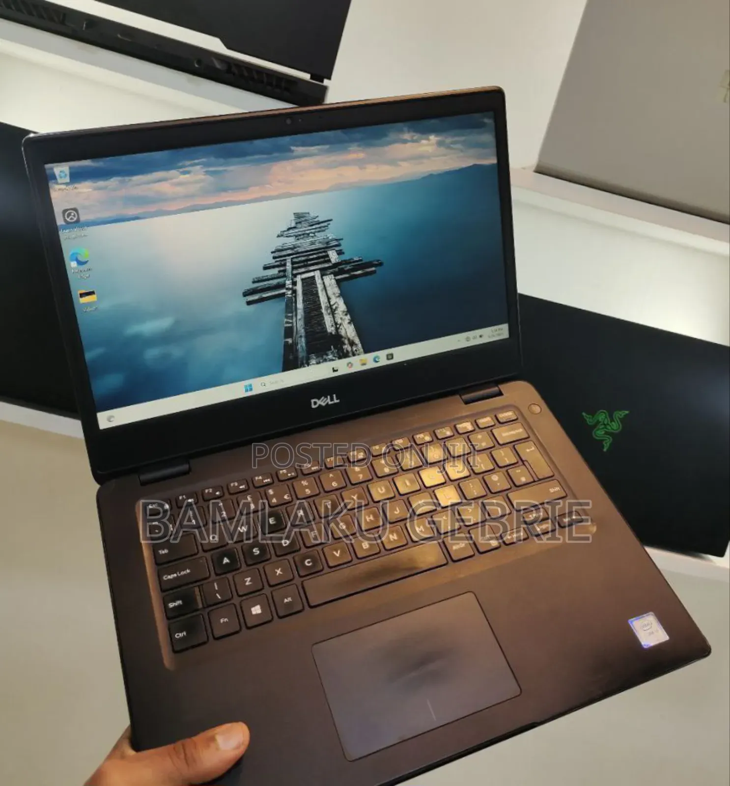 New Laptop Dell Latitude 5310 4GB Intel Core I3 SSD 128GB