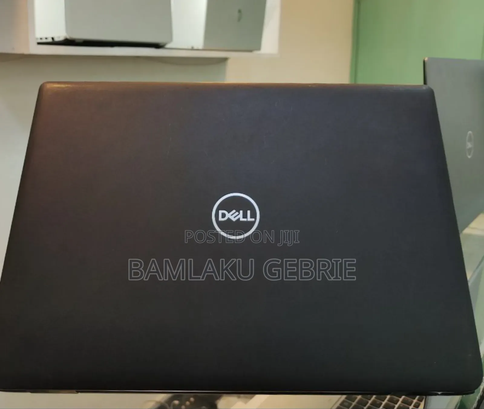 New Laptop Dell Latitude 5310 4GB Intel Core I3 SSD 128GB