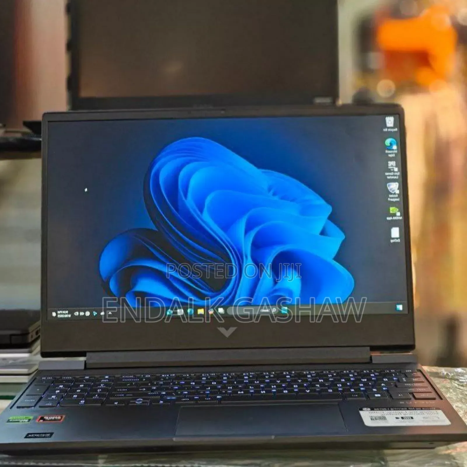 New Laptop HP Victus 15 16GB AMD Ryzen 7 SSD 512GB