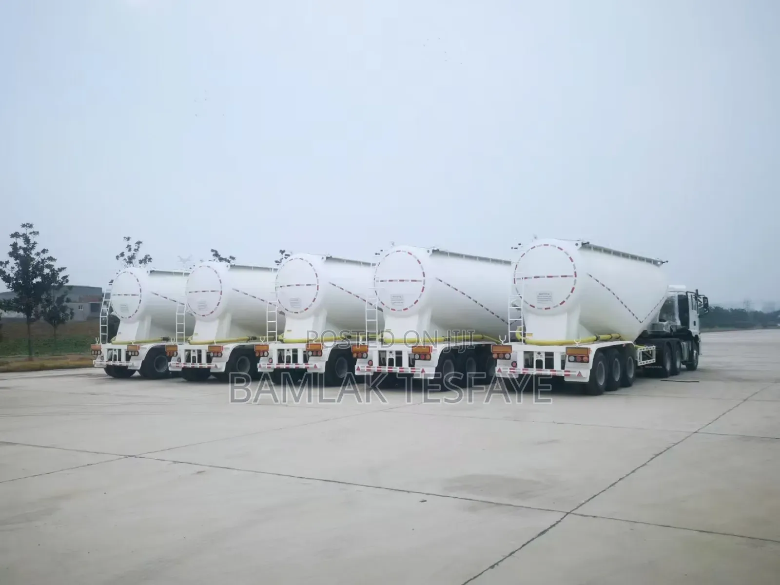 Cement Transport Vehicle