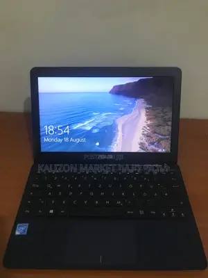 Photo - Laptop Asus EeeBook X205TA 2GB Intel Atom eMMC 32GB