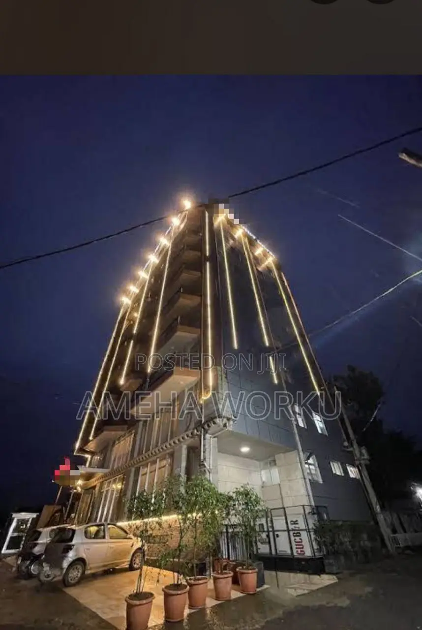 B+G+8+Terrace የሆቴል ህንፃ ሽያጭ . 300 ካ.ሜ