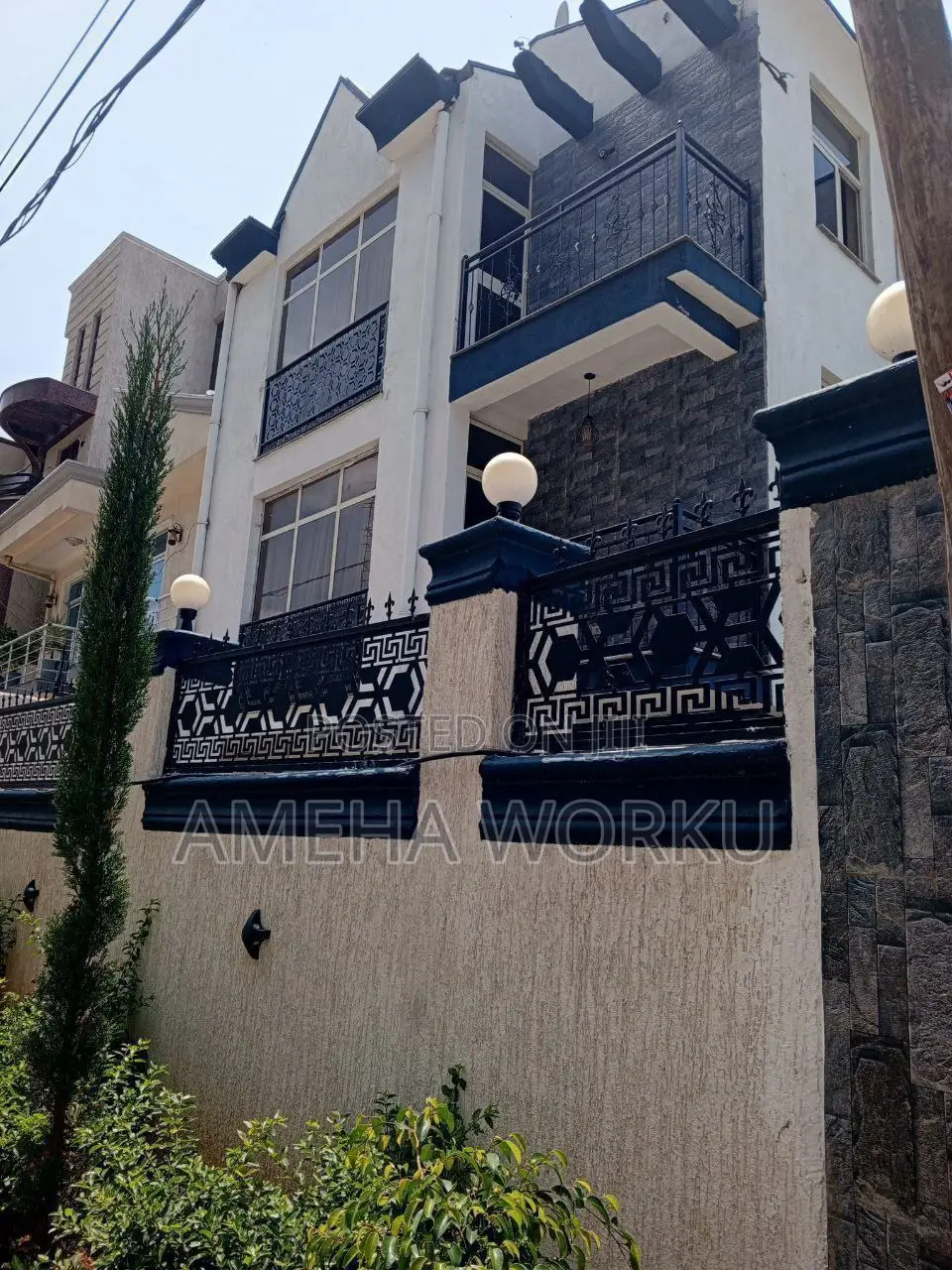 Furnished 5bdrm House in Bole for sale
