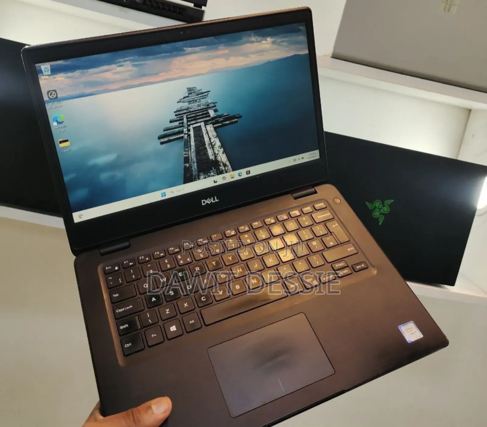 New Laptop HP 4GB Intel Core I3 SSD 128GB