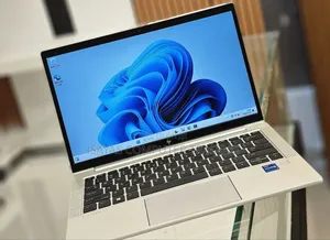 New Laptop HP EliteBook 830 G8 16GB Intel Core I7 SSD 512GB