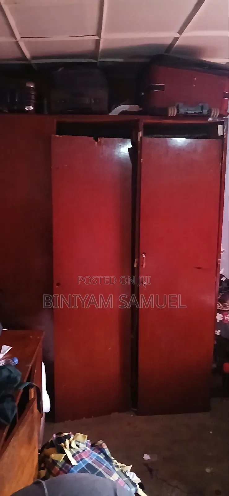 Bedroom Cloth Cabinet