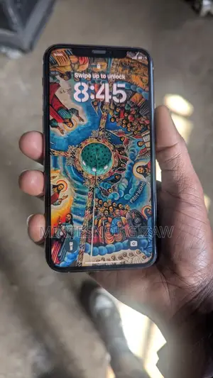 Photo - Apple iPhone 11 Pro 256 GB Gold