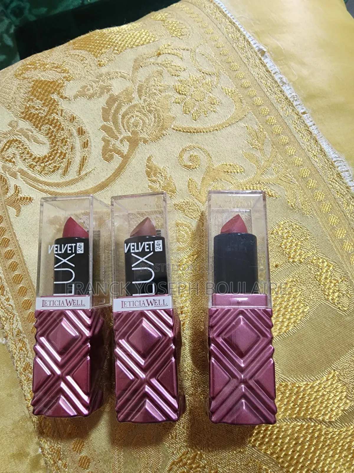 Lip Stik Rouge as Lèvres