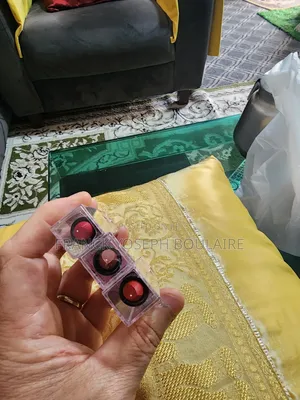 Lip Stik Rouge as Lèvres