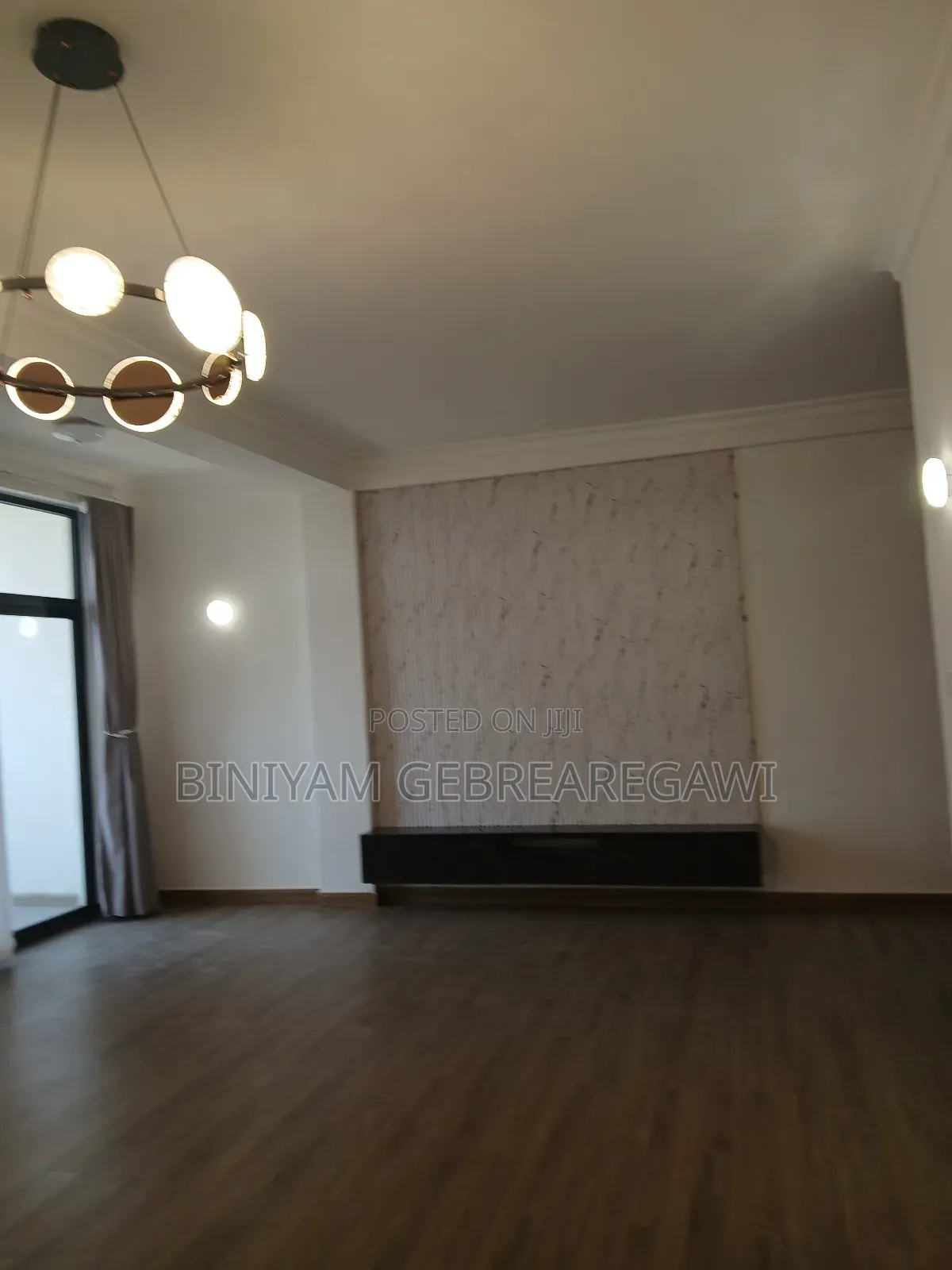 4bdrm Apartment in Apartment, Yeka for rent