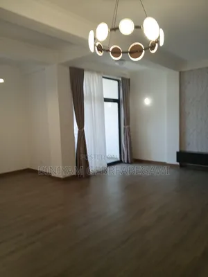 4bdrm Apartment in Apartment, Yeka for rent